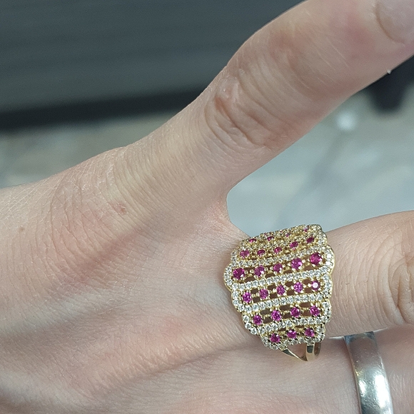 14k ruby ring - Picture 3 of 3